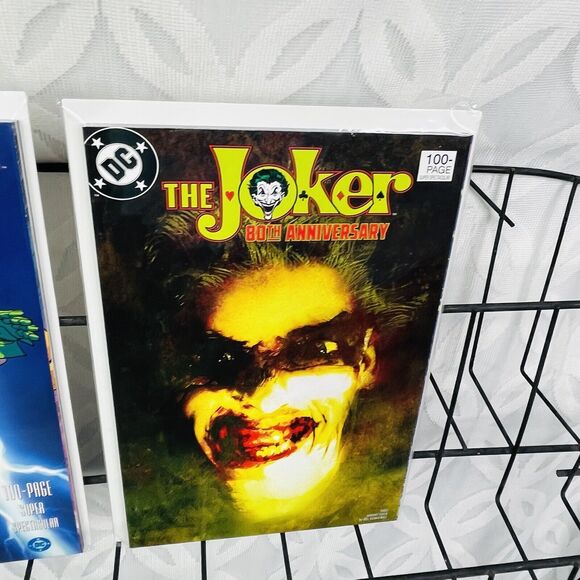 Robin & Joker 80th Anniversary 100 Page Special #1 Lot 1980's Frank Miller - Picture 5 of 9